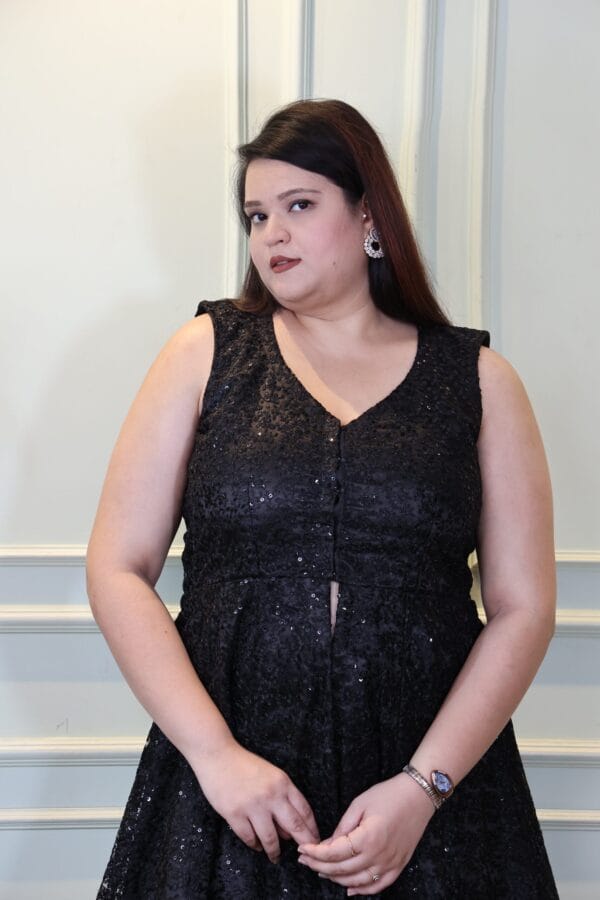 Embellished Ease - Image 2