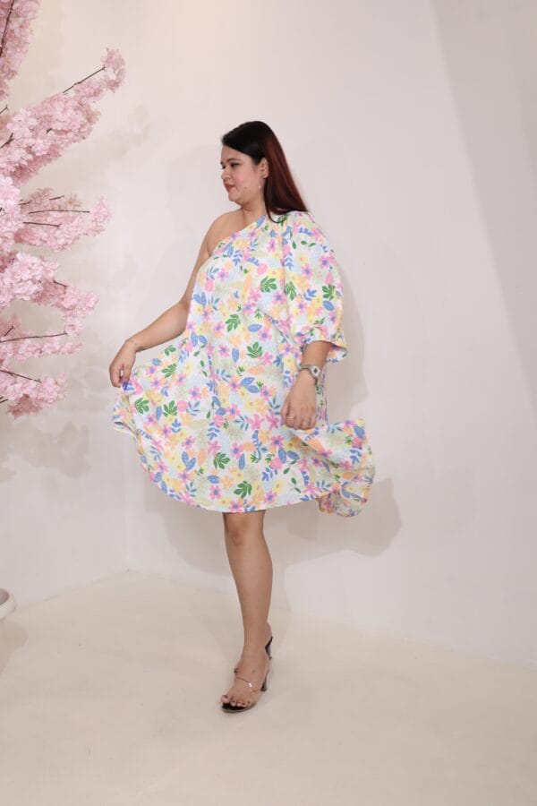 Floral Muse - Image 3