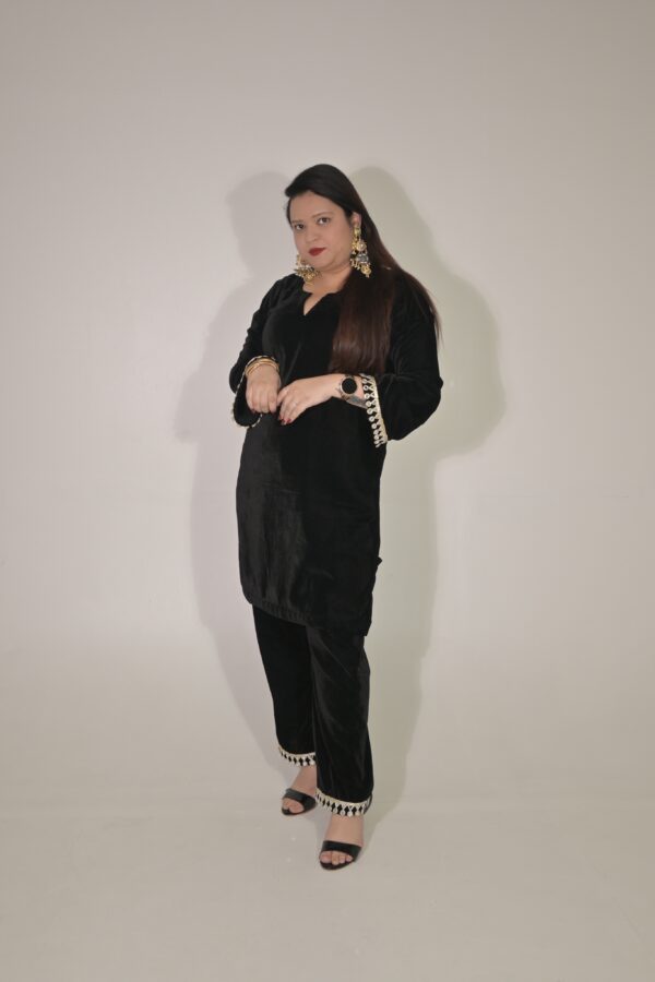 Black Vogue - Image 3