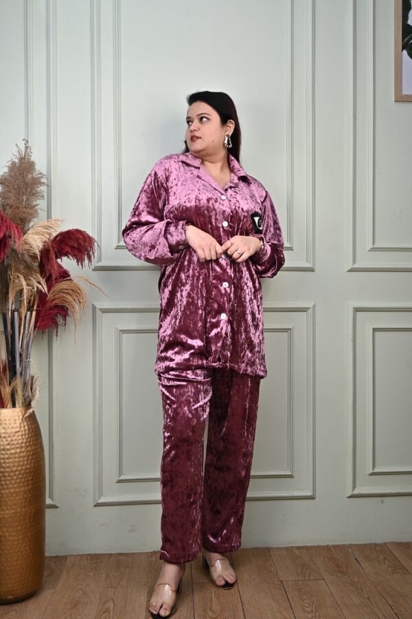 Evil Eye Blush Velvet Lounge Set - Image 3