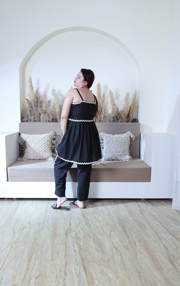 Black Belle - Image 4