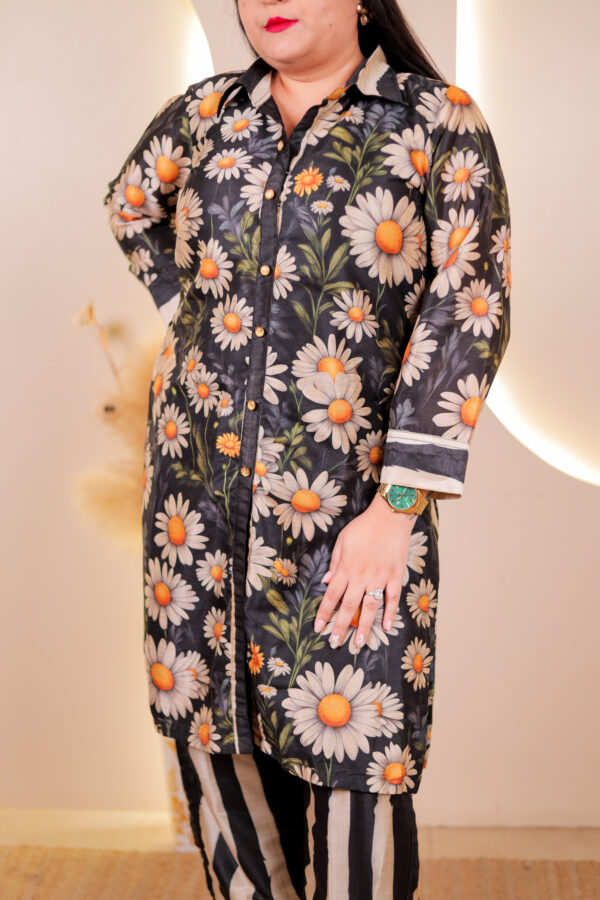 Daisy Noir Chic - Image 8